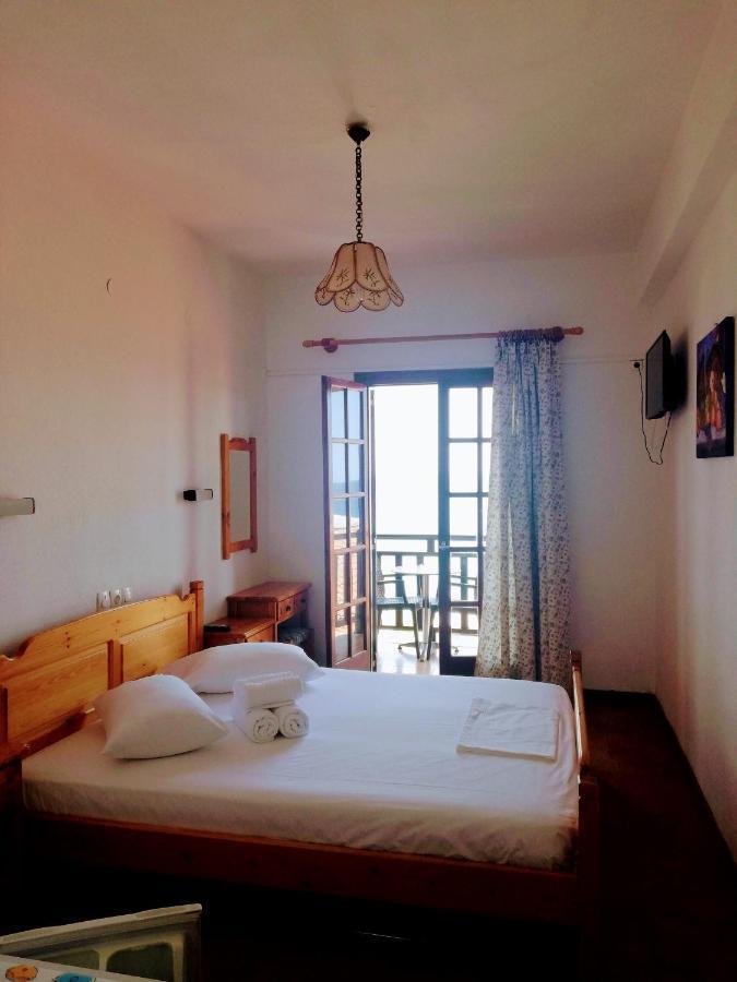 Hotel Erato Chorefton Exterior photo
