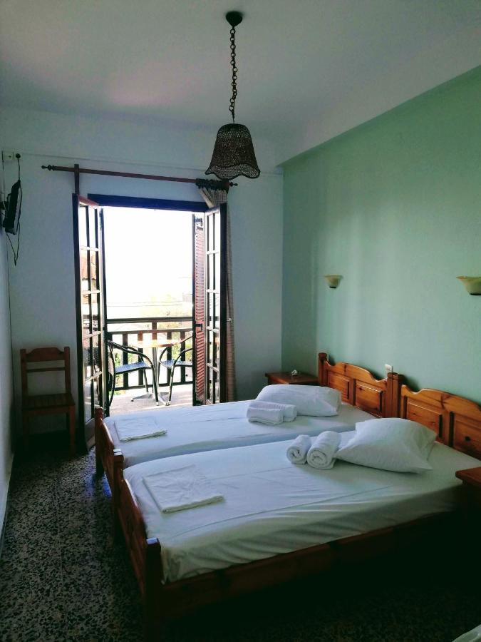 Hotel Erato Chorefton Exterior photo